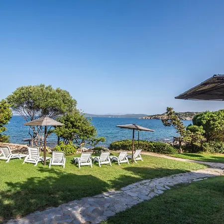 Punta Volpe With Pool - Happy