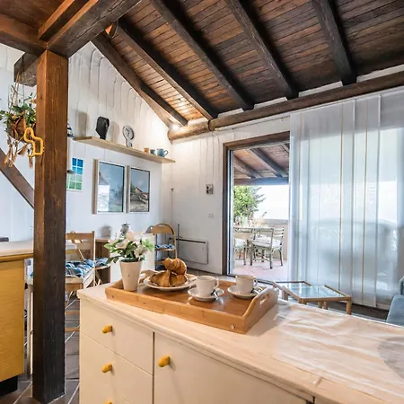 Apartment Punta Volpe With Pool - Happy
