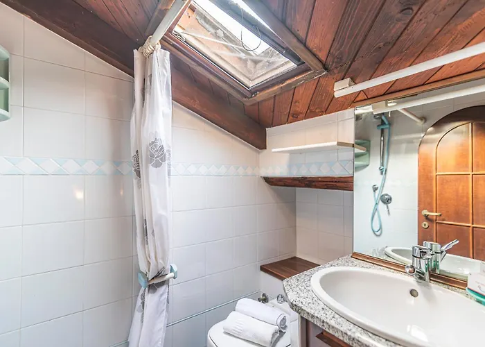 Appartement Punta Volpe With Pool - Happy *